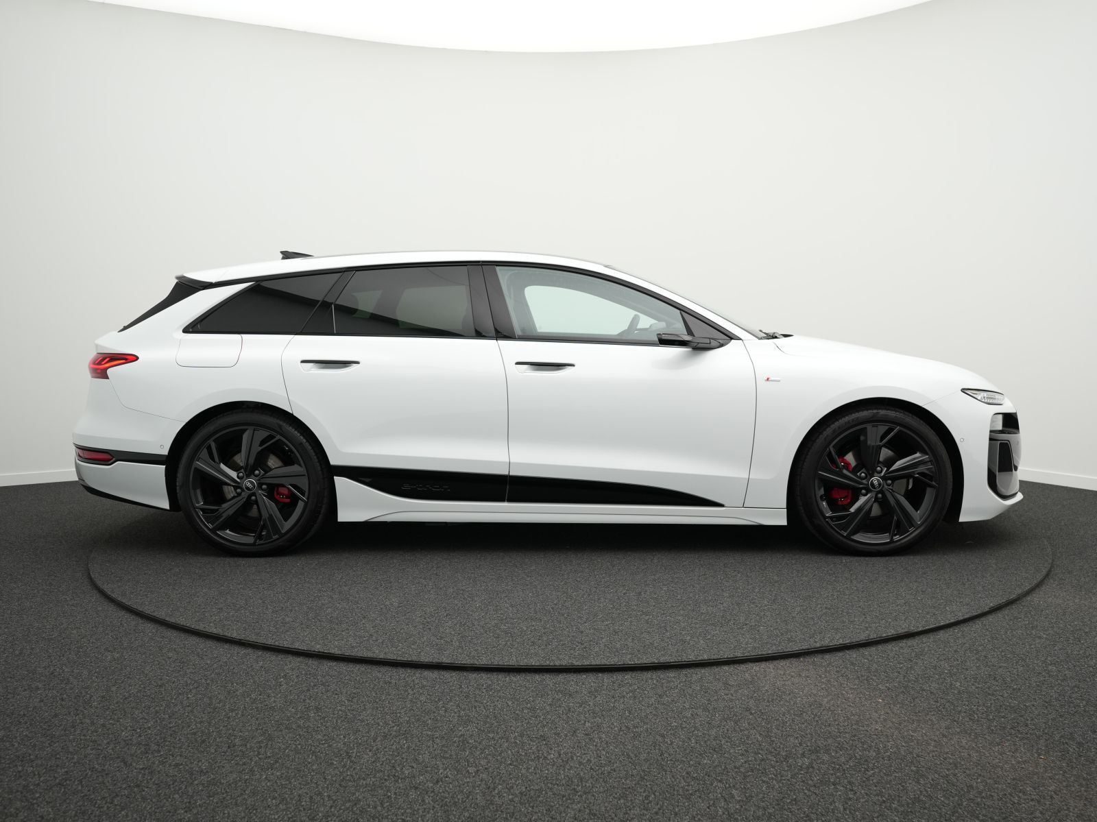Audi A6 e-tron - Bild 11