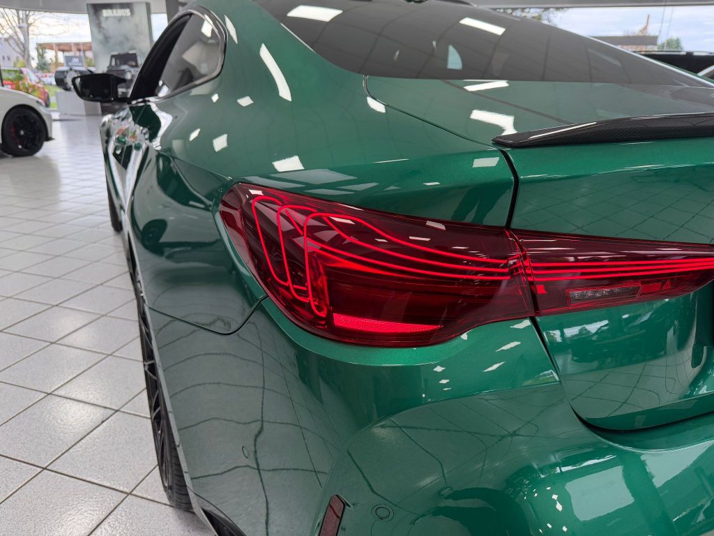 BMW M4 Competition*CARBON*KEYLESS*H-K*MEMORY*360°