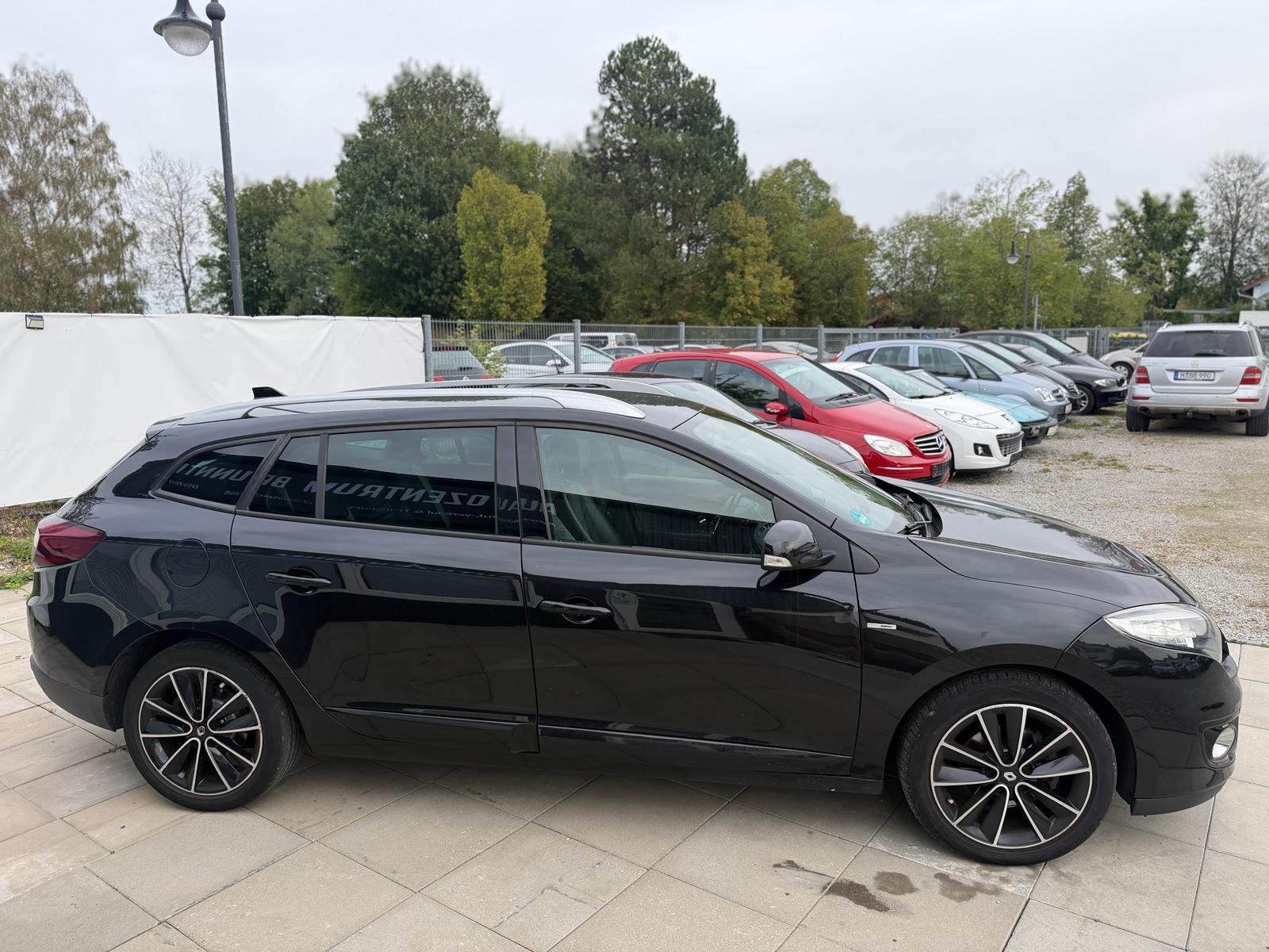 Renault Megane 2013 — engine 1.197 cm³, 116 HP (85kW)