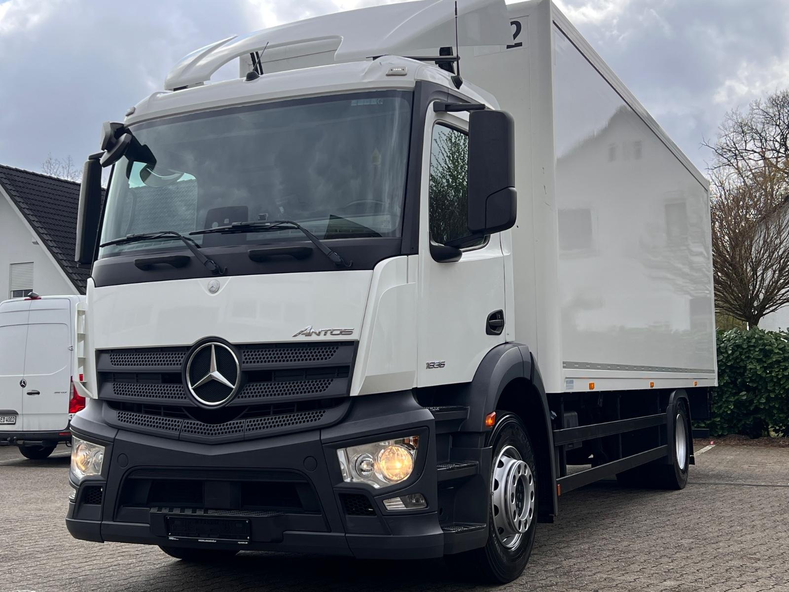 Mercedes-Benz Antos 1836 Koffer+LBW+Anhängerkupp+Kamera