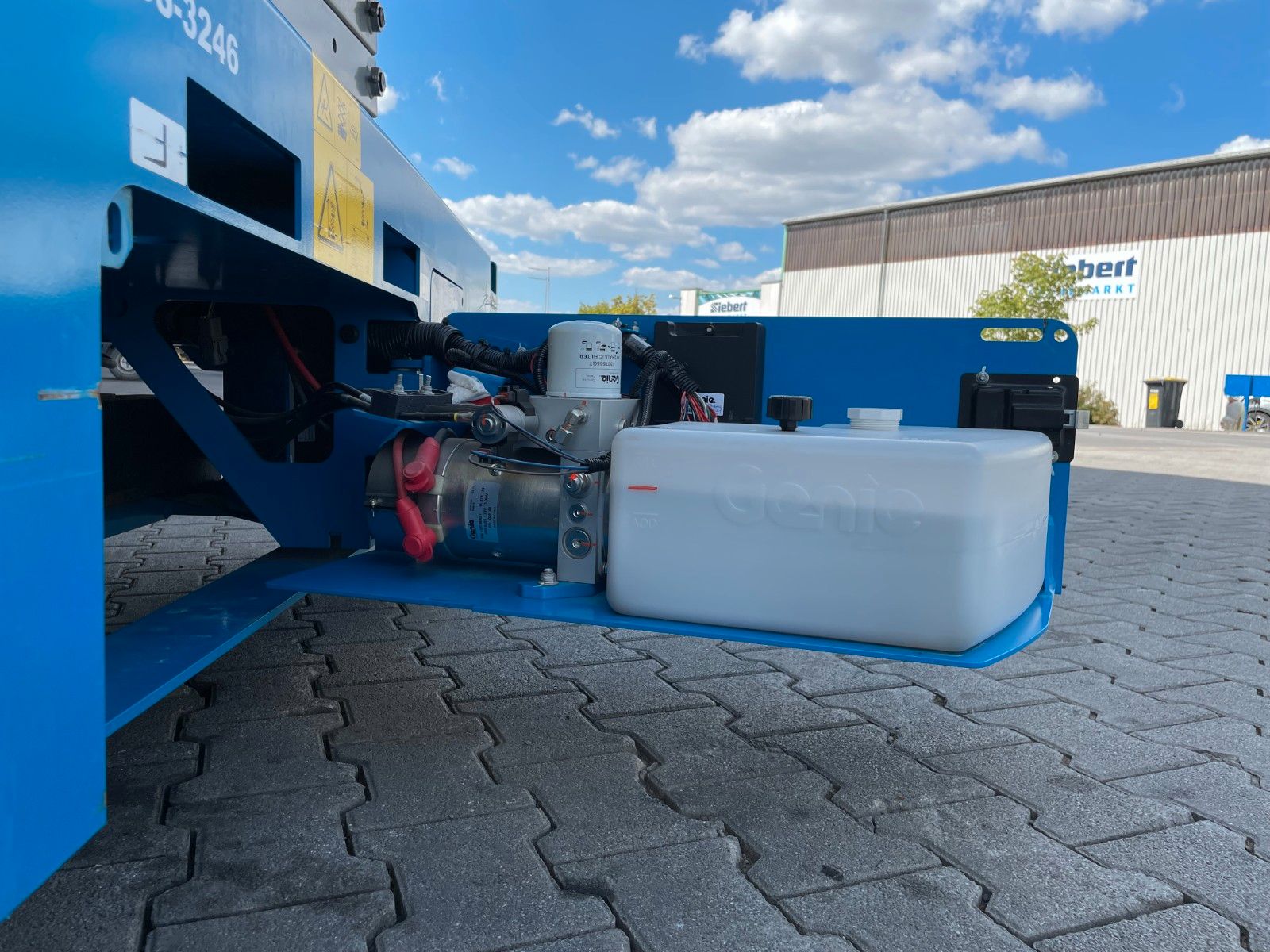 Fahrzeugabbildung Genie GS 3246 E-Drive / nur 64h / 2023 / Höhe: 11,8m