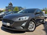 Ford Focus Lim. Titanium/1.HAND/65000KM/ - Ford: F650