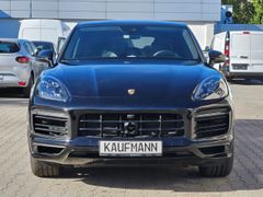 Fahrzeugabbildung Cayenne Coupe GTS Vorbesitzer - Lionel Messi
