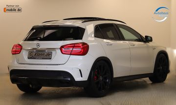 Mercedes GLA 45 AMG - 8