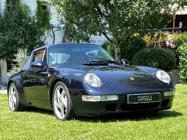 Porsche 993 Carrera 4 Cabriolet