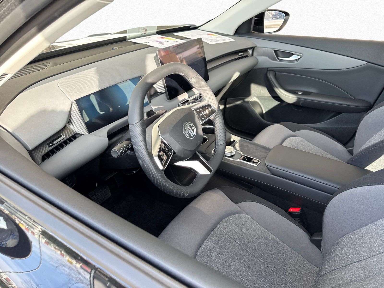 MG S5