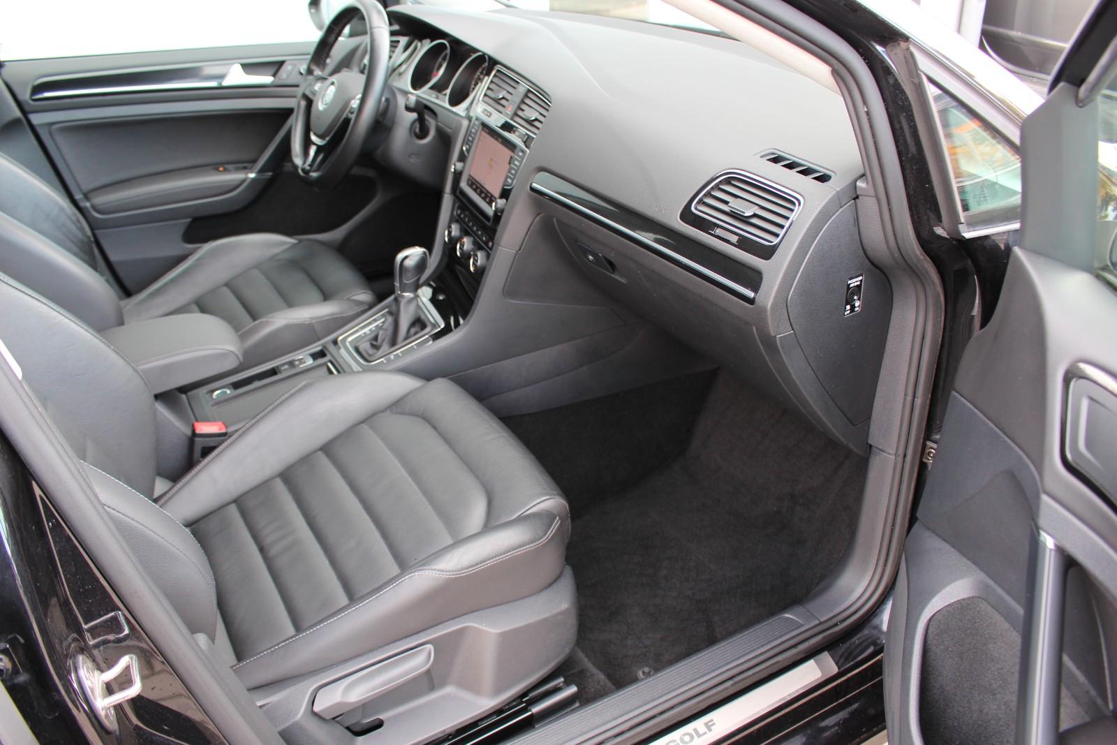 Volkswagen Golf Variant Highline 1.4 TSI DSG+Leder+Navi+Xen