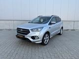 Ford Kuga ST-Line - silberne Ford Kuga