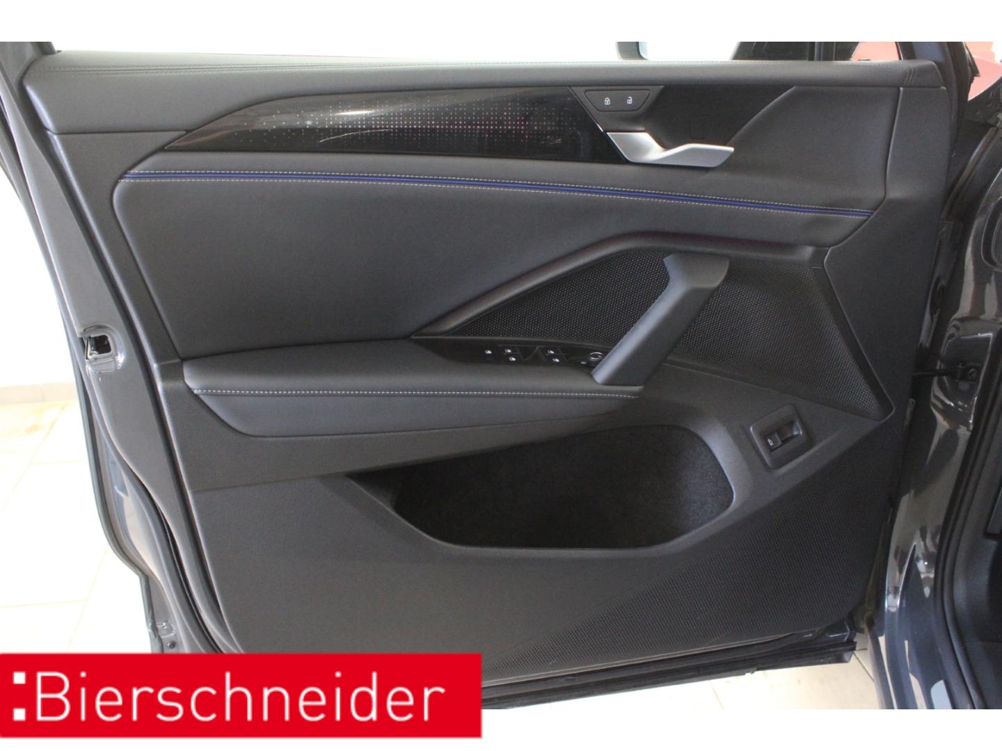 Volkswagen Tiguan 2.0 TSI DSG 4Mo. 2x R-Line Black Style 20