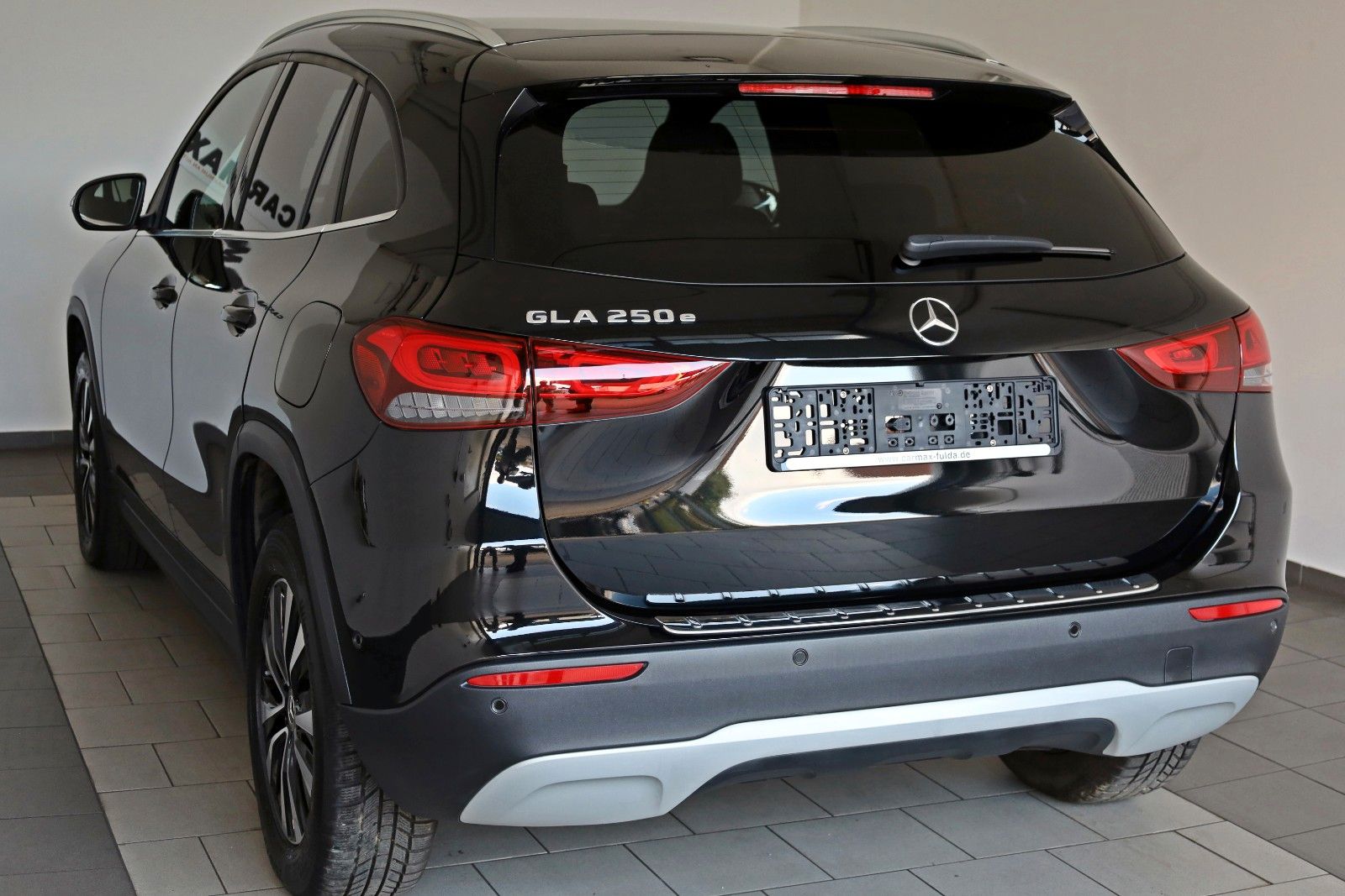 Fahrzeugabbildung Mercedes-Benz GLA 250e Style T.Leder,Navi,LED,Kamera,SH,Park P