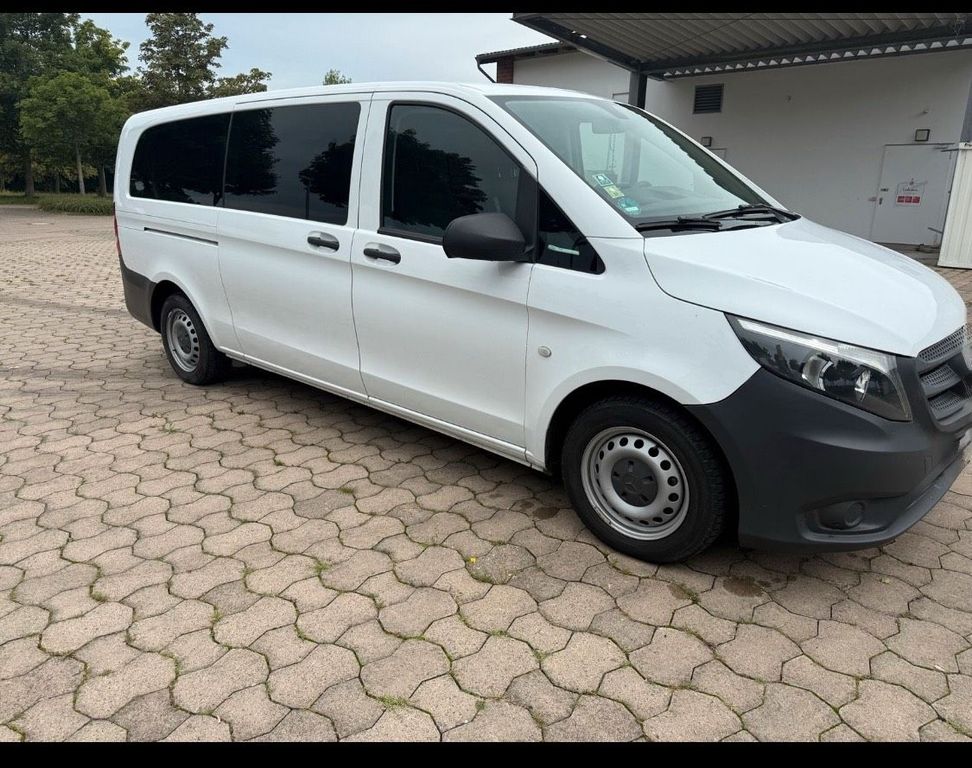 Image of Mercedes-Benz Vito