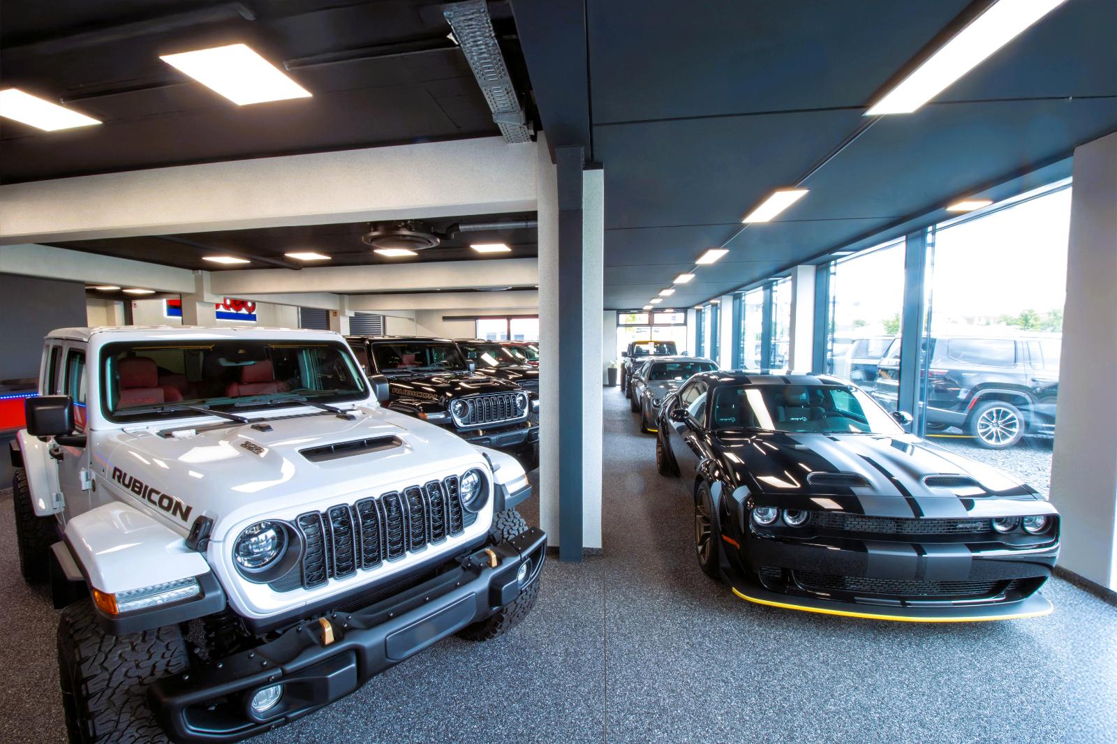 showroom-image-bottom