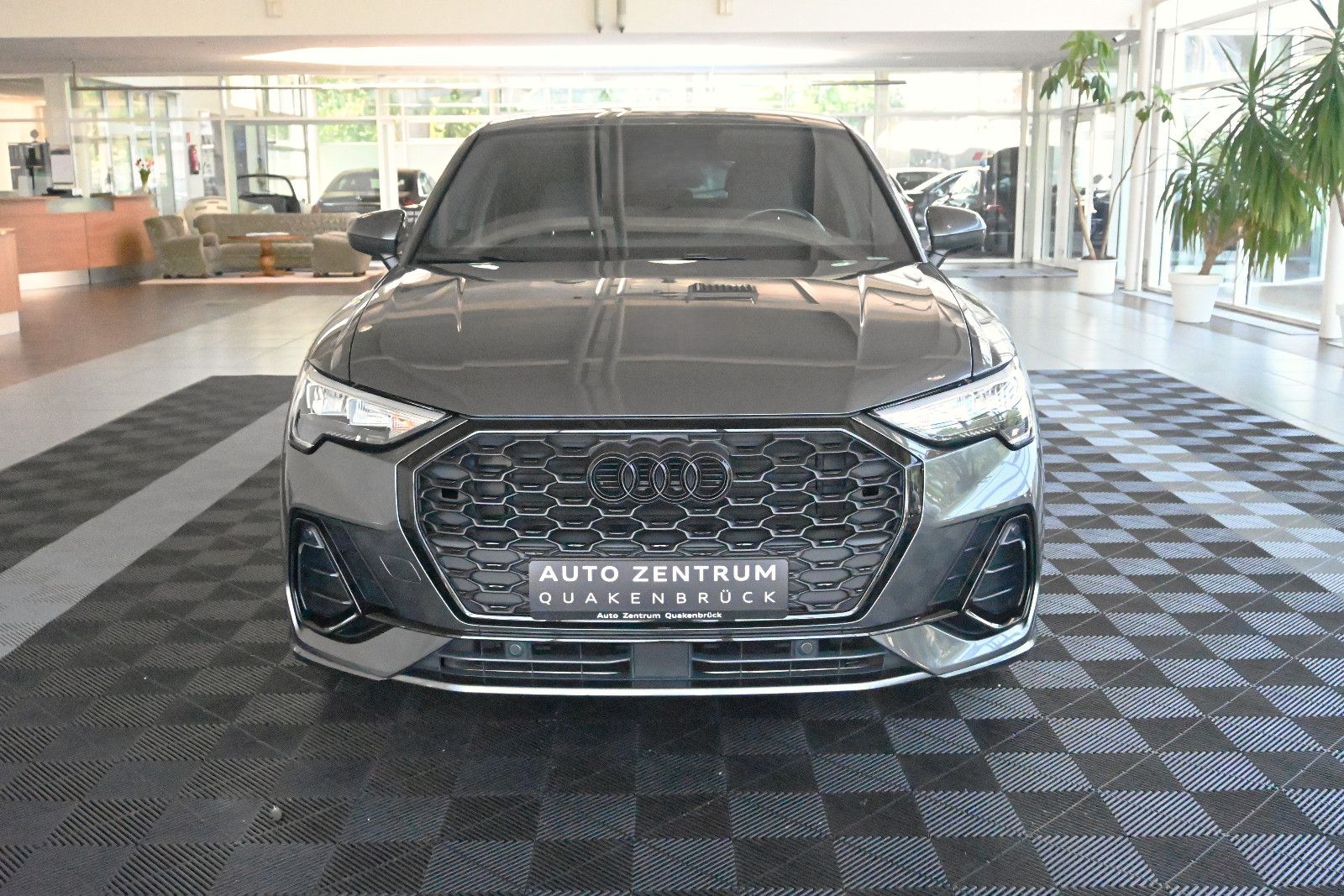 Audi Q3 SB 35 TDI S-Line Navi Virtual Teilleder PDC foto 12