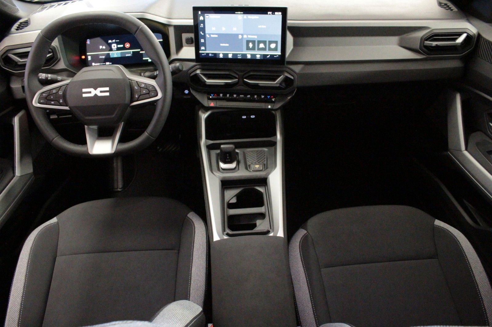 Fahrzeugabbildung Dacia Bigster hybrid   140 Journey   Winterpaket *City