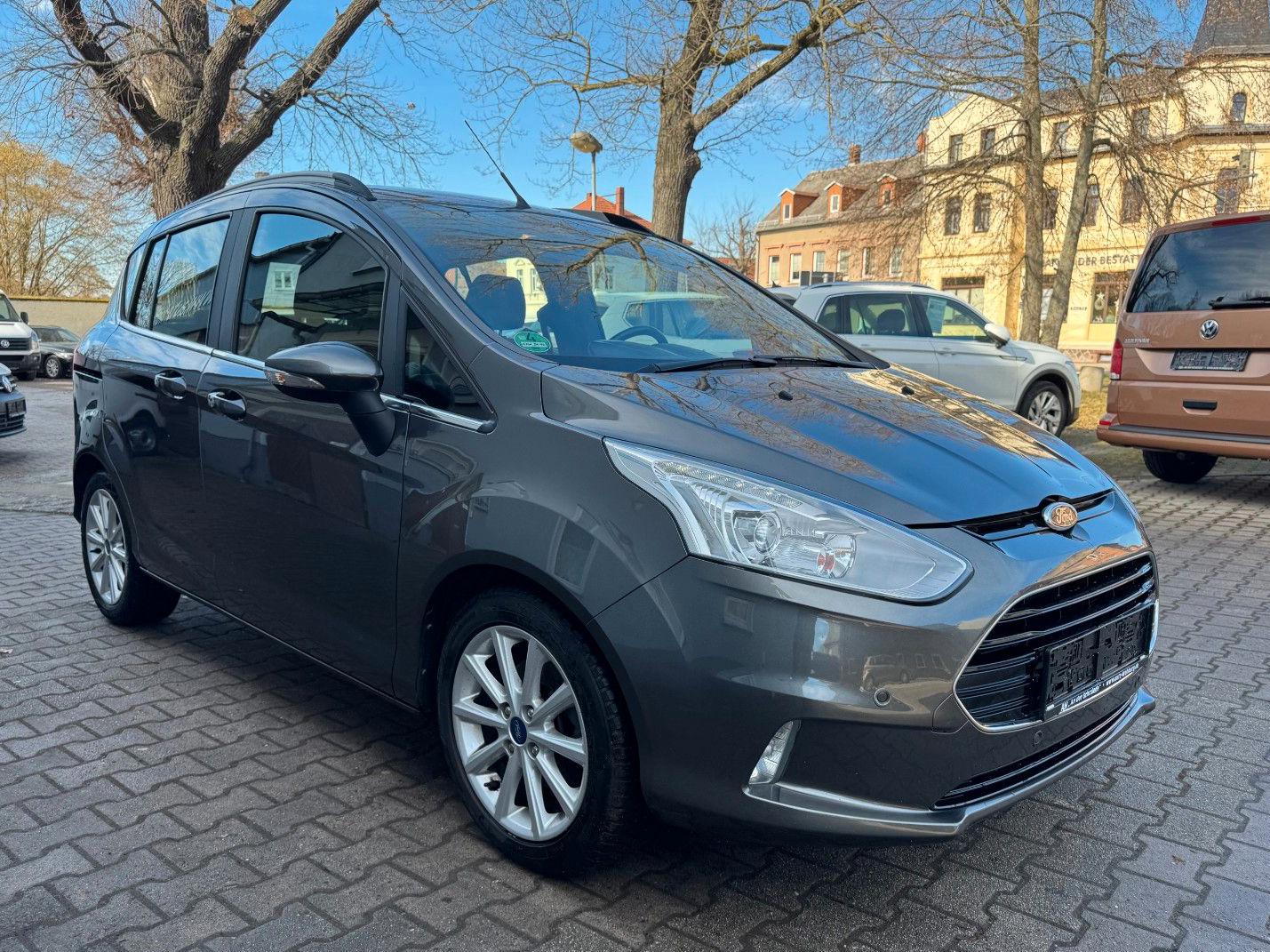 Ford B-Max B-MAX Titanium,Navi,Klimaaut,Sitzhzg