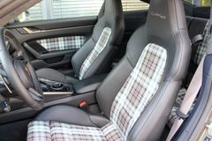 PORSCHE 911 Turbo 50 Jahre / HERITAGE PAKET / BURMESTER