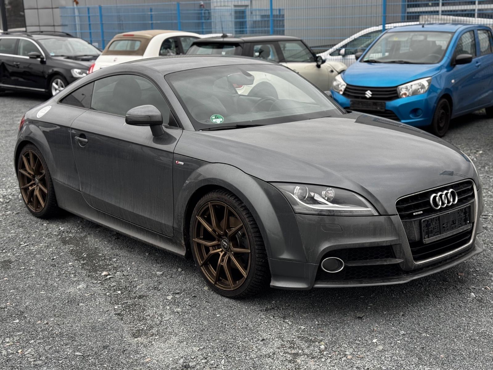 Audi TT Coupe/Roadster 2.0 TFSI Coupe quattro