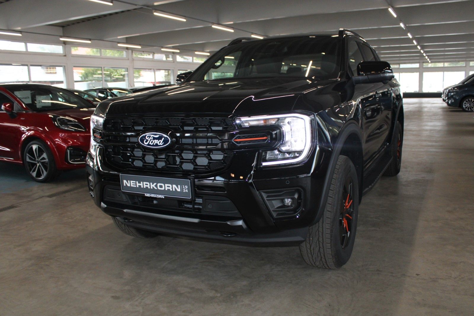 Fahrzeugabbildung Ford Ranger PHEV Wildtrak AHK ROLLO B&O ACC 360°