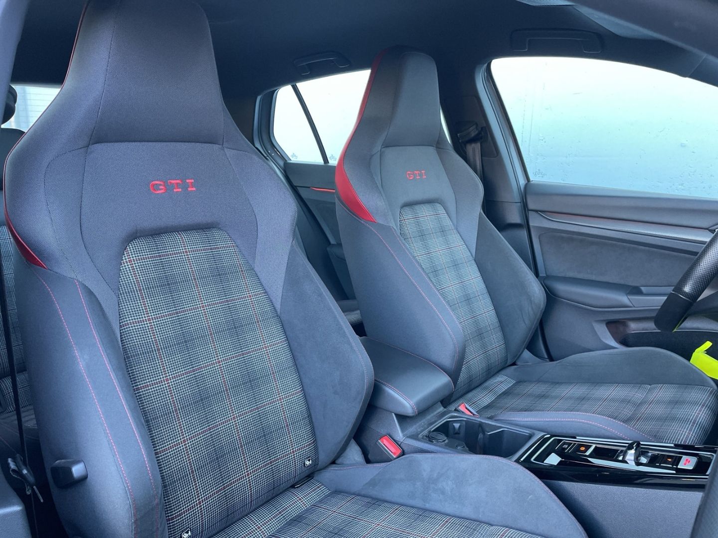 Golf GTI VIII 2.0TSI DSG AHK/Kamera/H&K/IQ.Light