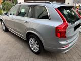 Volvo XC90 D5 AWD Geartronic Momentum Scheckheft - Volvo XC90 Gebrauchtwagen