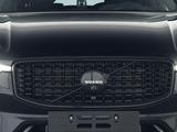 Volvo XC60 B5 AWD Ultra Black Edition Four C Fahrw. - Volvo: X60