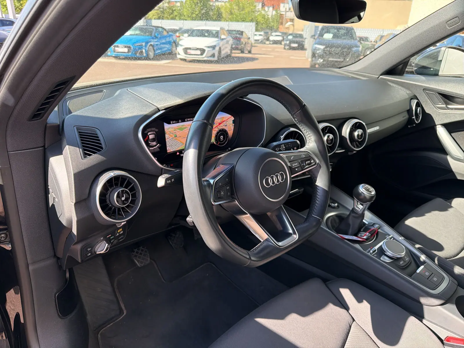 Audi TT Coupé 1.8 TFSI S line LED Navi