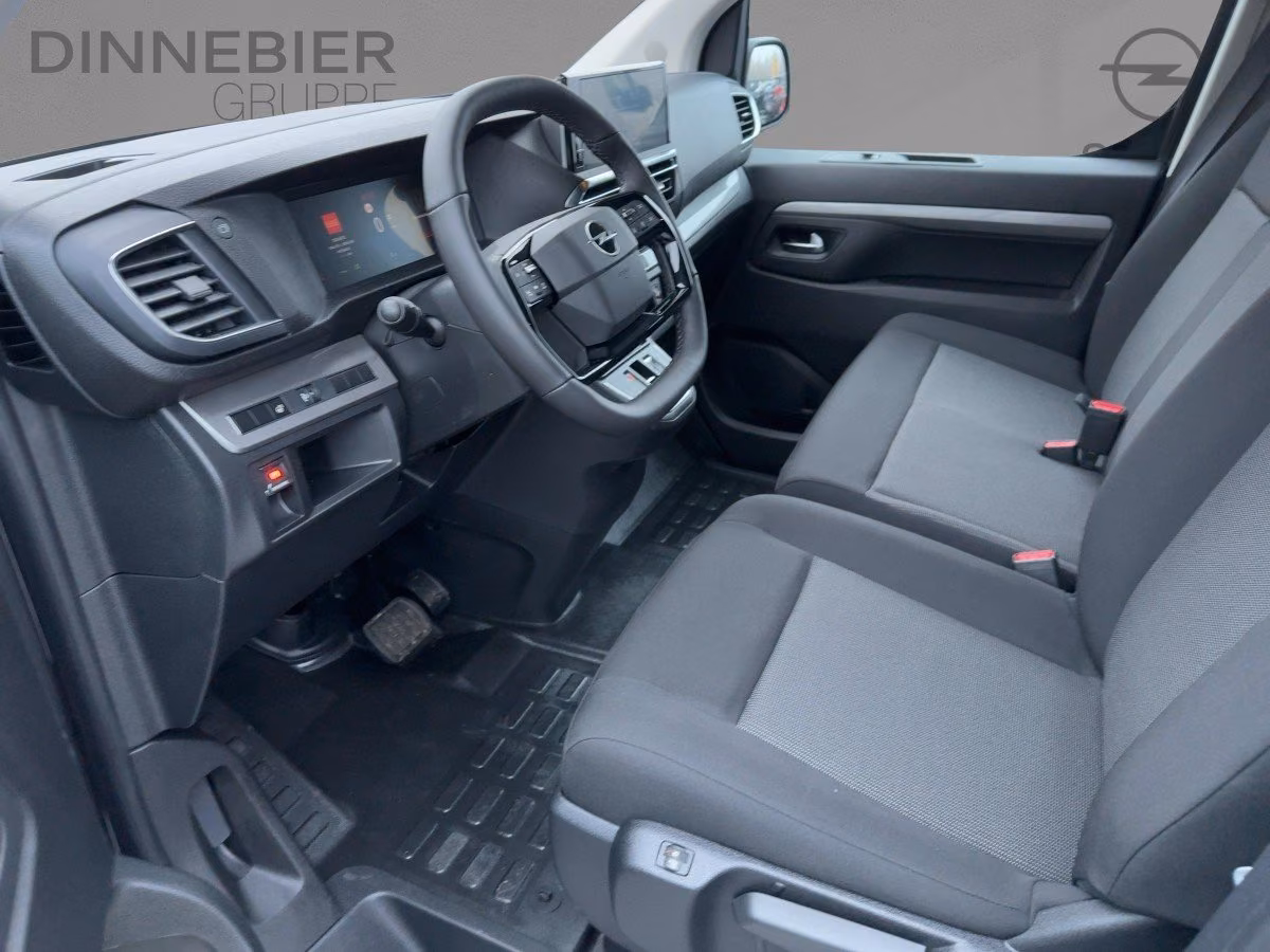 Opel ZAFIRA XL Edition. 2.2 Diesel AT-8 CAM LED NAVI