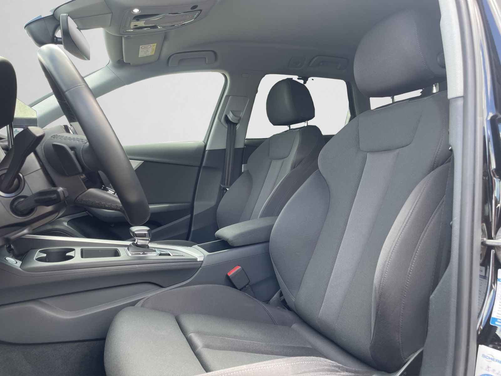 Audi A4 - Bild 11