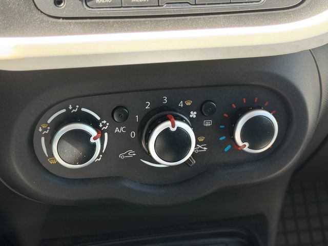 Renault Twingo Limited *USB*KLIMA*BT*ABS*RADIO*