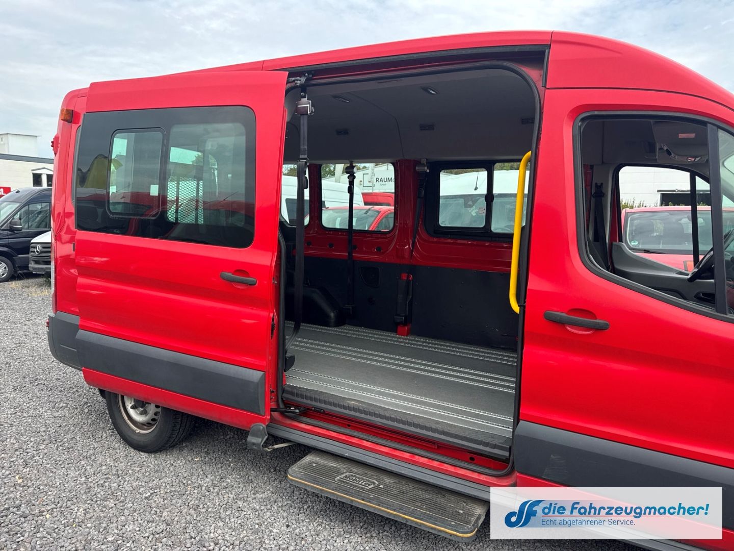 Fahrzeugabbildung Ford Transit Kombi 350 L3 Trend 2.2 TDCi DPF *2251 *K