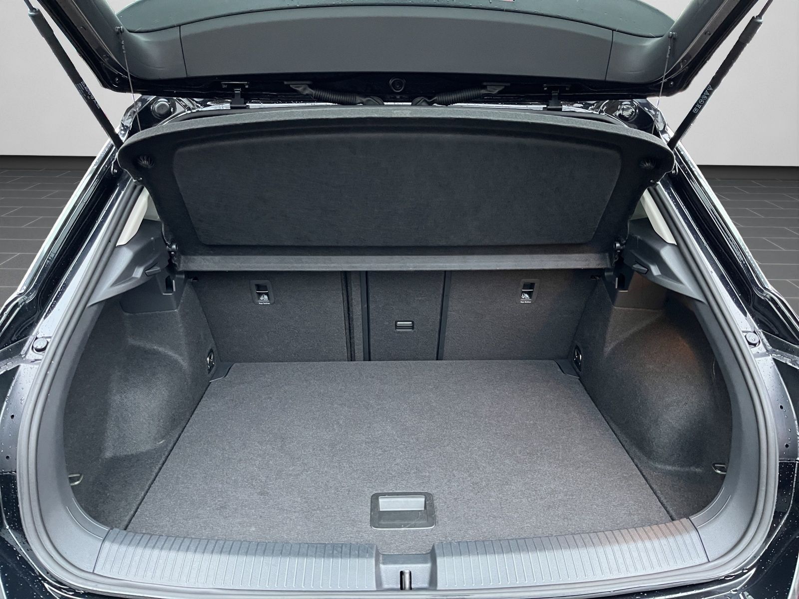 Volkswagen T-Roc - Bild 15