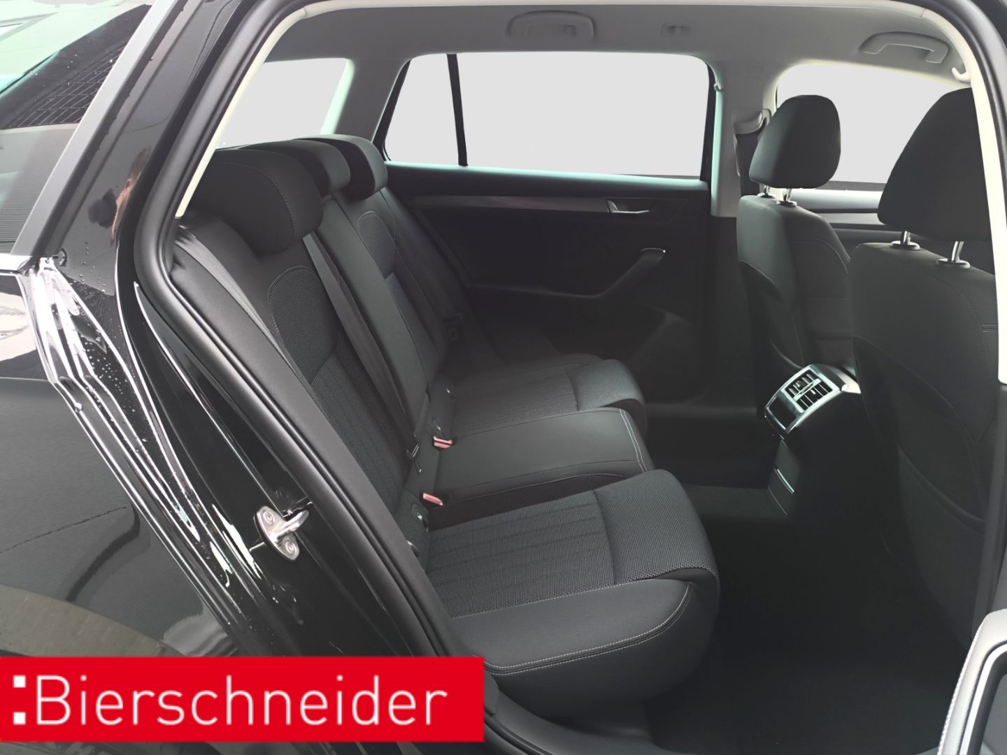 Skoda Superb - Bild 16