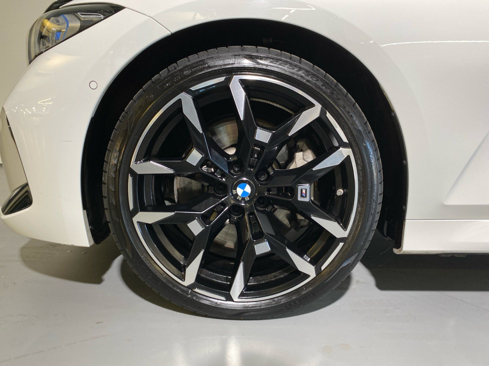 BMW 330 - Bild 15