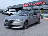 Skoda Superb Lim. L&K 4x4 *PANORAMA*SitzKlima*KAMERA* - Skoda