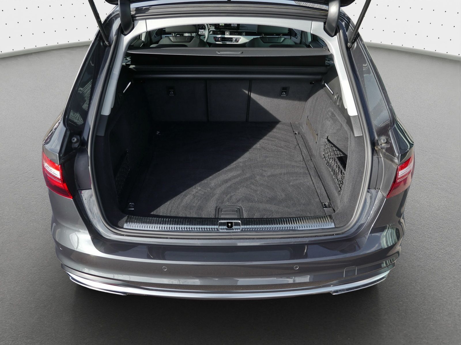 Audi A4 - Bild 11