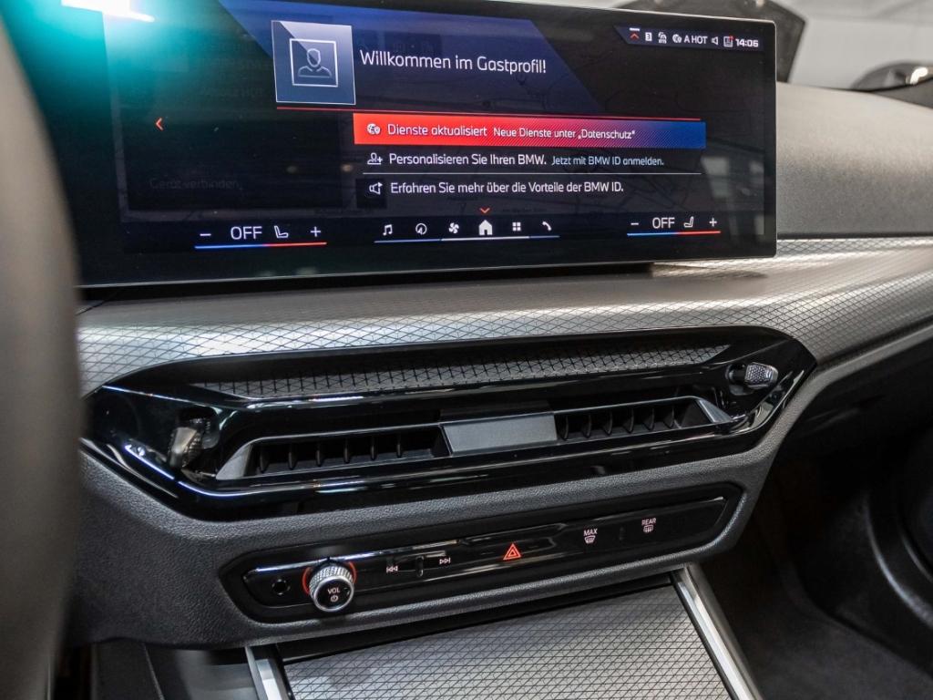 BMW M340i xDriveTour.+AHK+Panorama+Navi+RFK+e-Sitze