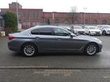 BMW 530 i xDrive Limousine Business Navi Head-up LED - BMW 530 Gebrauchtwagen in Mülheim (Ruhr)