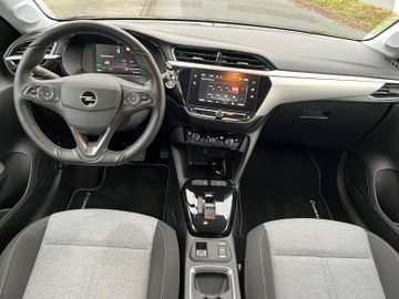 Opel Corsa Elektro 11 kW Charger Sitz-&Lenkradheizung