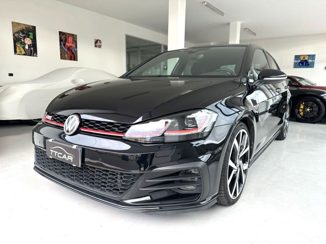 Volkswagen Golf GTI Golf 2.0 TSI GTI