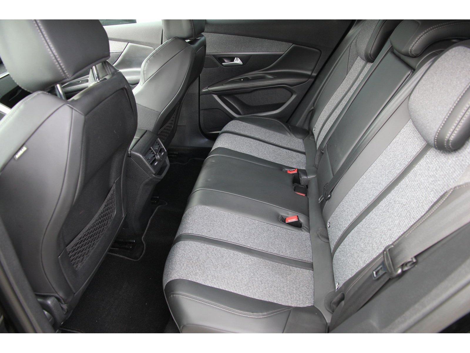 Peugeot 3008 Allure THP 165 EAT6 SHZ Carplay LED