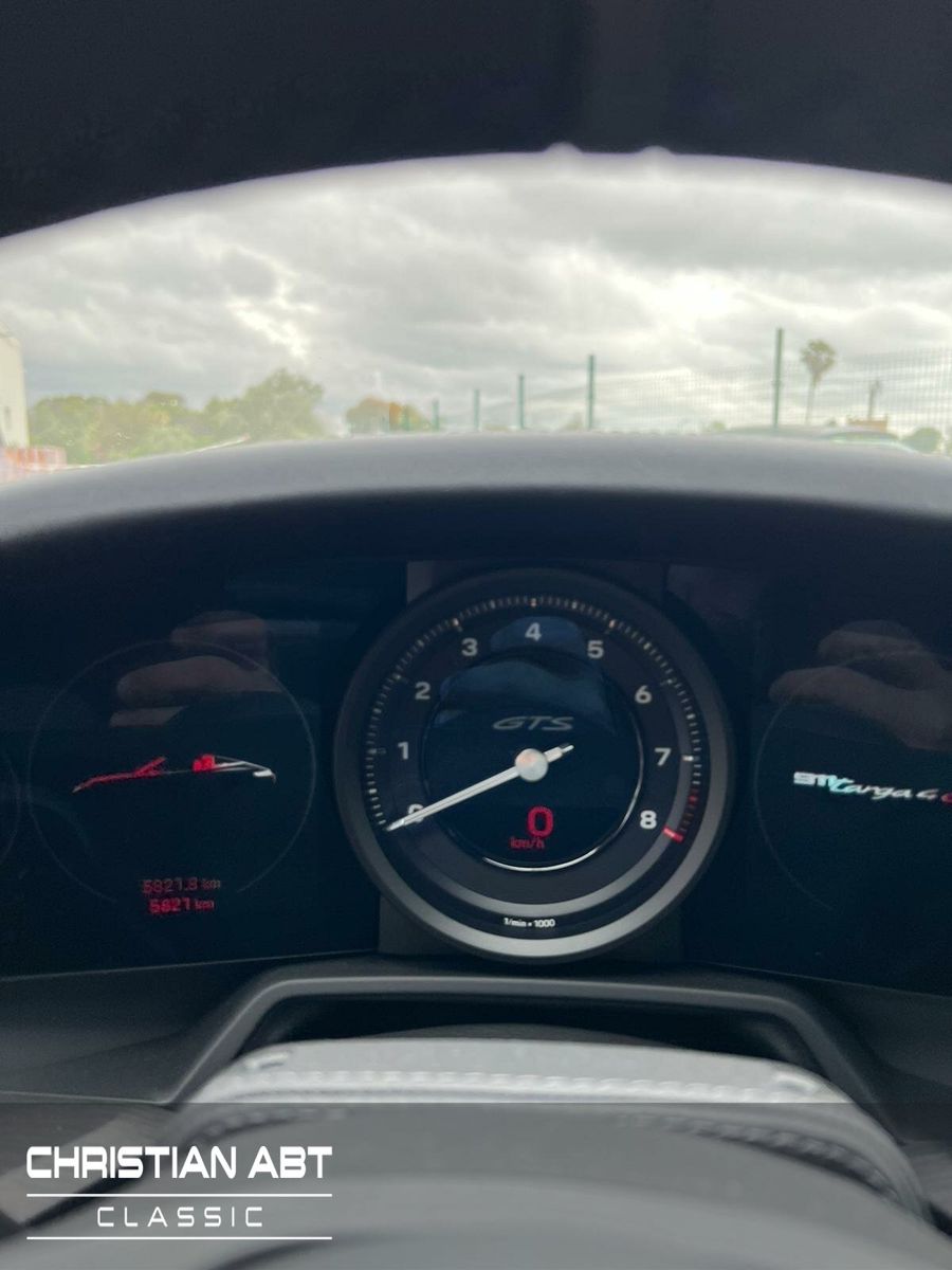 Fahrzeugabbildung Porsche 992 GTS Targa 50th Anniversary