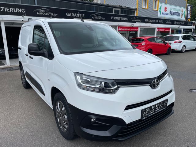 Toyota PROACE CITY L1 Navi CarPlay Kamera 360