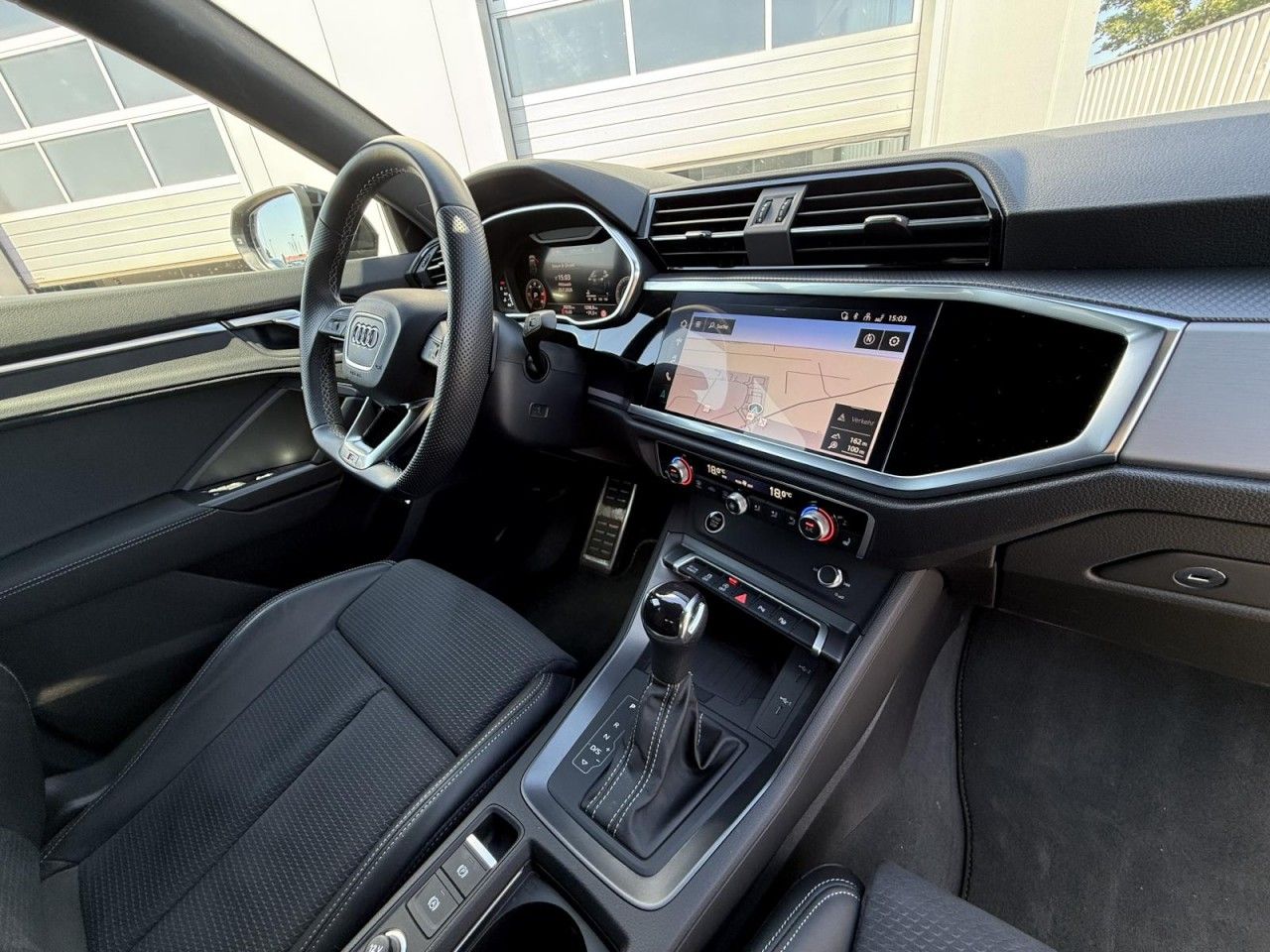 Audi Q3 Sportback 40 TDI quattro S line S-tronic foto 9