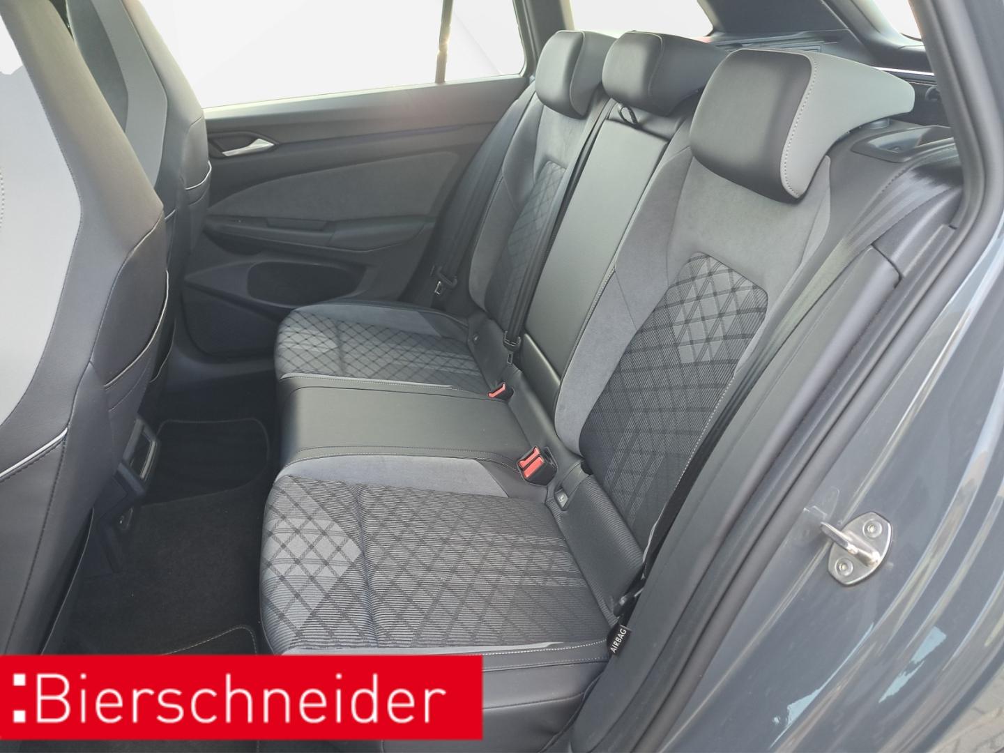 Volkswagen Golf Var. 8 2.0 TDI DSG R-Line DIGITAL COCKPIT P, миниатюра 10