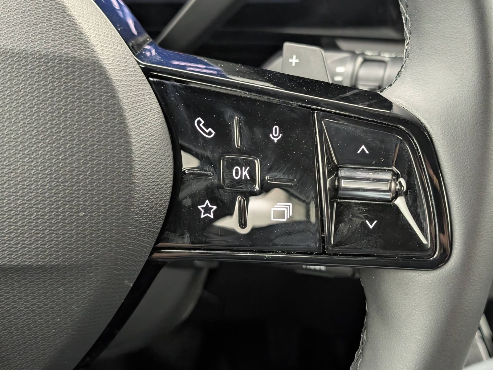 RENAULT Austral Evolution MHEV 160 ACC Navi LED – Bild 31