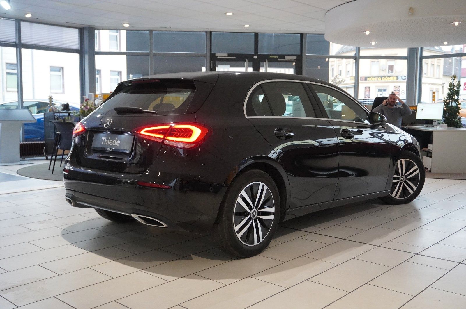Fahrzeugabbildung Mercedes-Benz A 200 D PROGRESSIVE DCT NAVI/LED/KAMERA/SHZ/DAB+