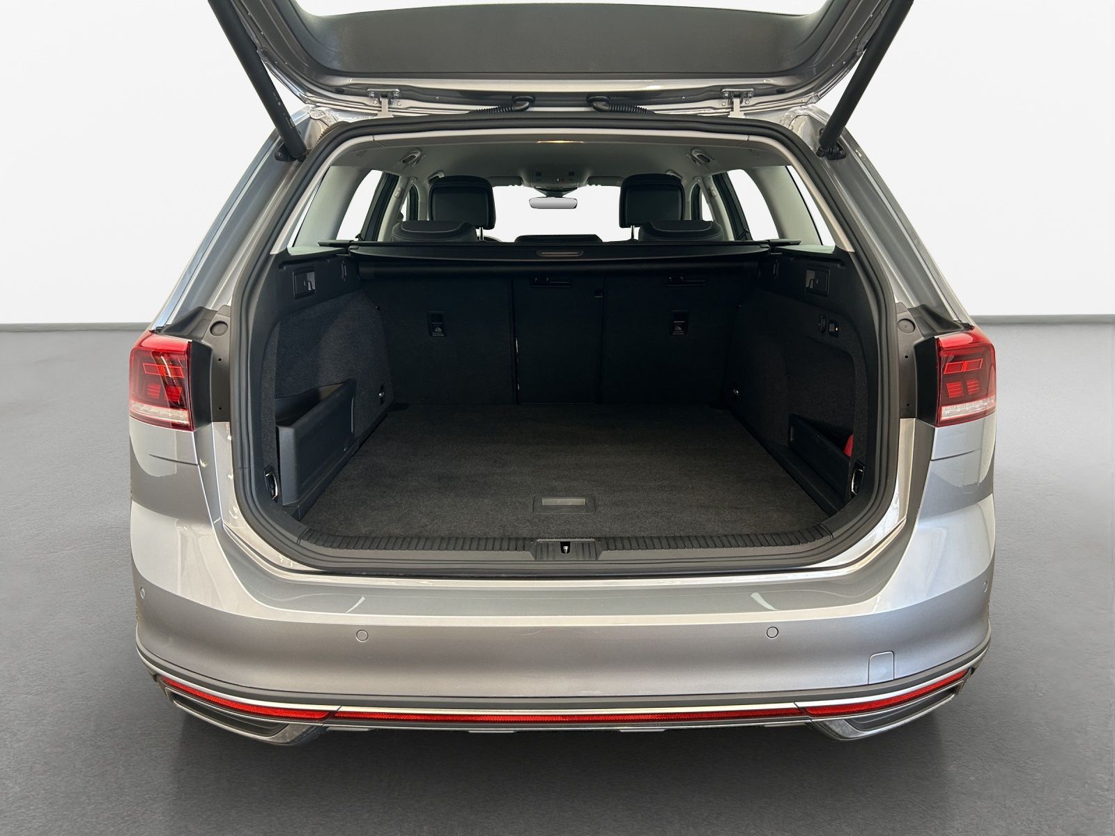 Volkswagen Passat Alltrack - Bild 11