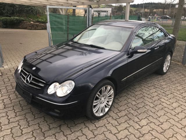 Mercedes-Benz CLK 320 CDI *FACELIFT*COMAND*LEDER*BIXEN*