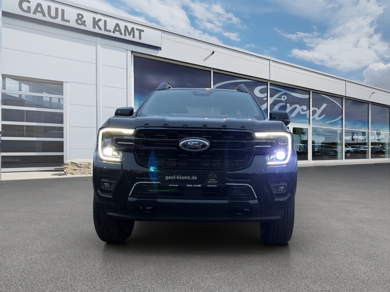 Fahrzeugabbildung Ford Ranger Plug-in-Hybrid Stormtrak e-4WD Doppelkab