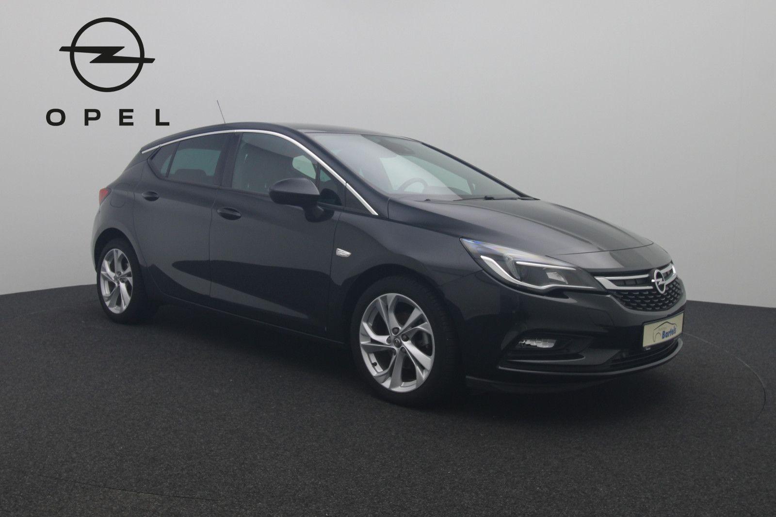 Fahrzeugabbildung Opel Astra K Lim. 1.4 Dynamic SHZ LHZ TEMPO